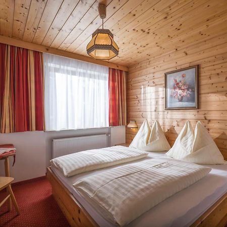 Appartements Bachler Бріксен-ім-Тале Екстер'єр фото