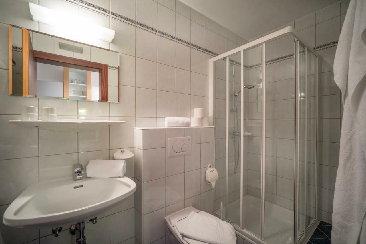 Appartements Bachler Бріксен-ім-Тале Екстер'єр фото